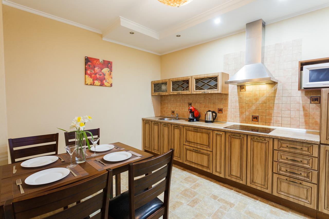 קייב Apartment In Complex Korona On Knyazhyi Zaton 21 מראה חיצוני תמונה